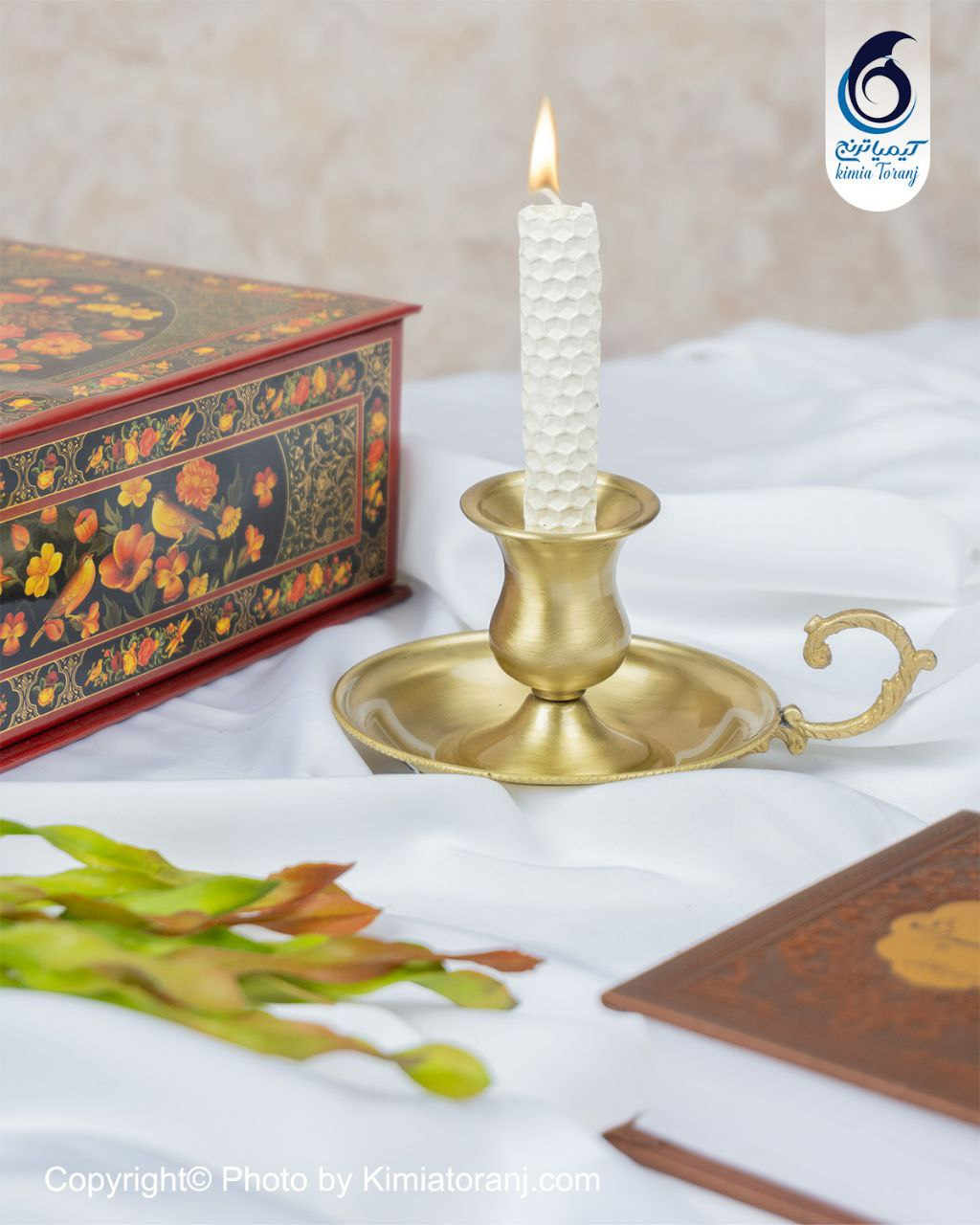 پک هدیه گل و مرغ شمعدان برنجی