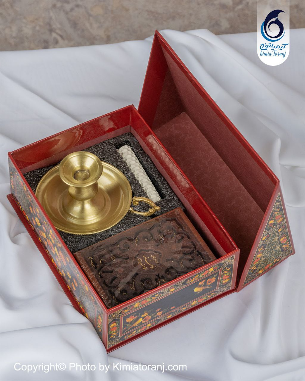 پک هدیه گل و مرغ شمعدان برنجی