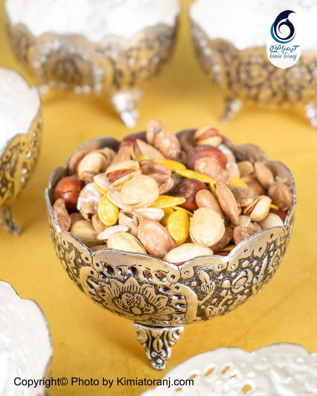 پیاله شبه نقره سه پایه قلم گل و مرغ