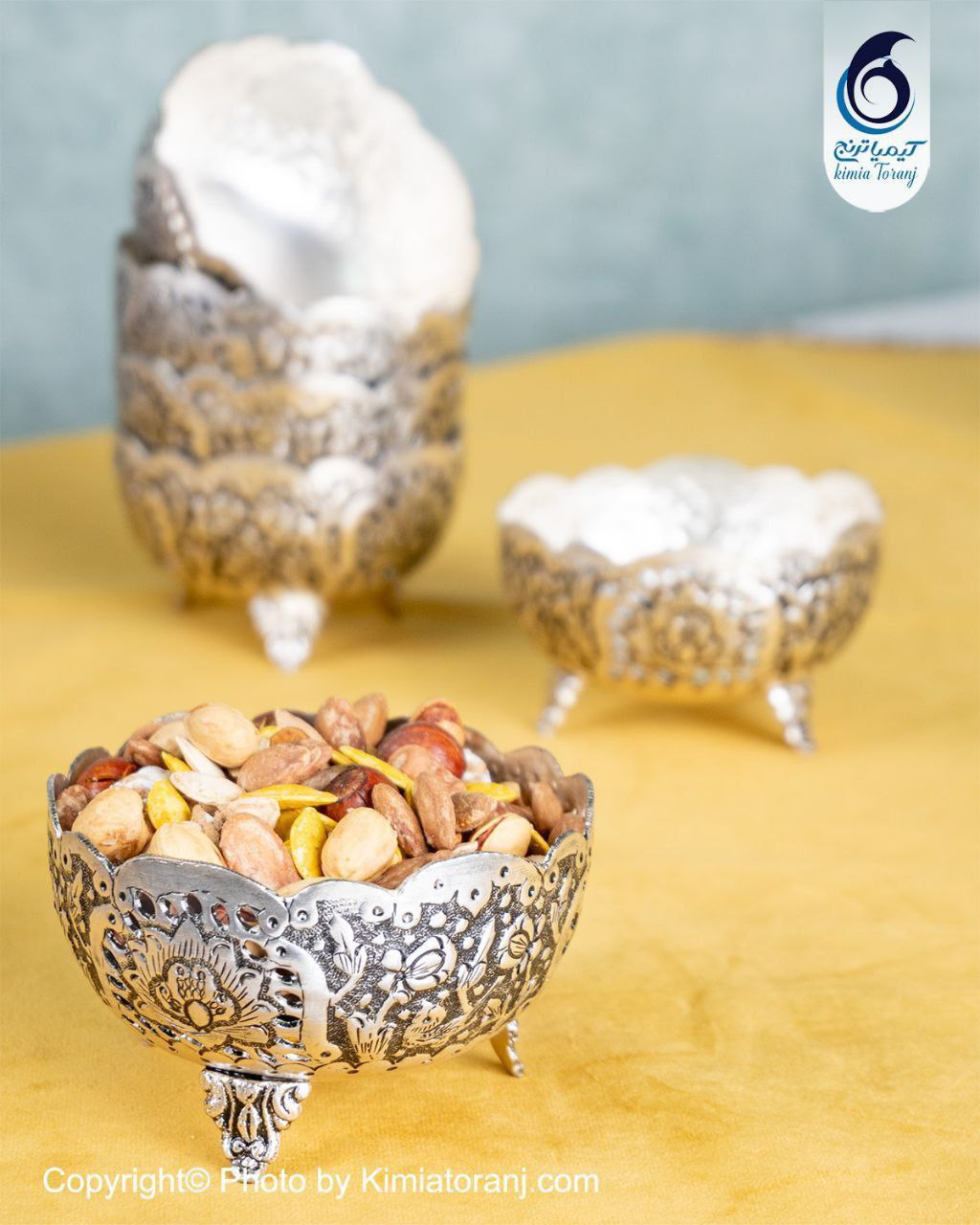 پیاله شبه نقره سه پایه قلم گل و مرغ