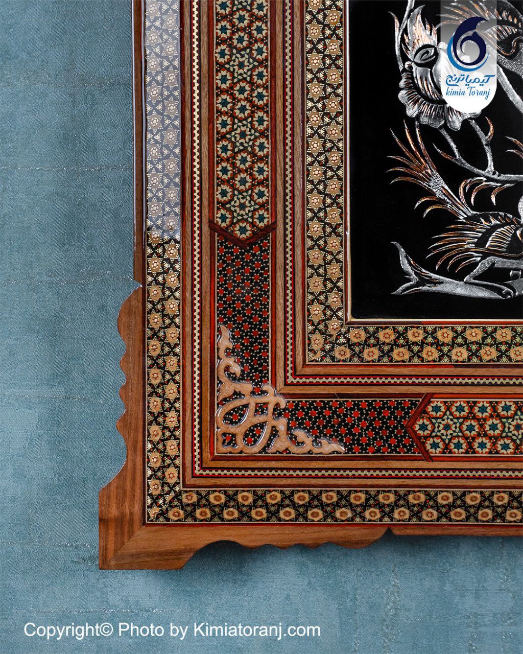 ساعت خاتم کاری ایستاده با صفحه مینا و پلاک قلم زنی