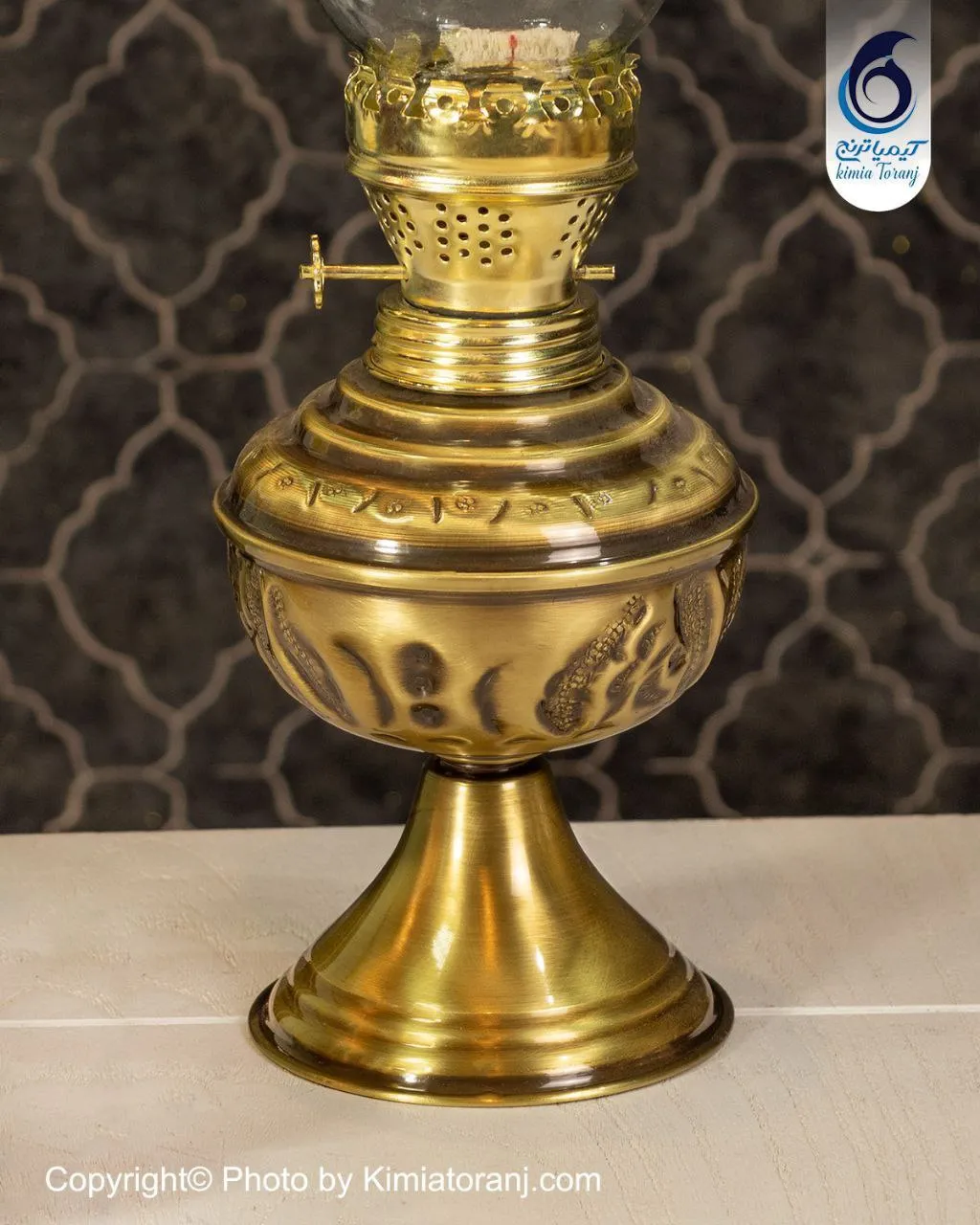 چراغ متوسط قلم زنی برنجی ضخیم