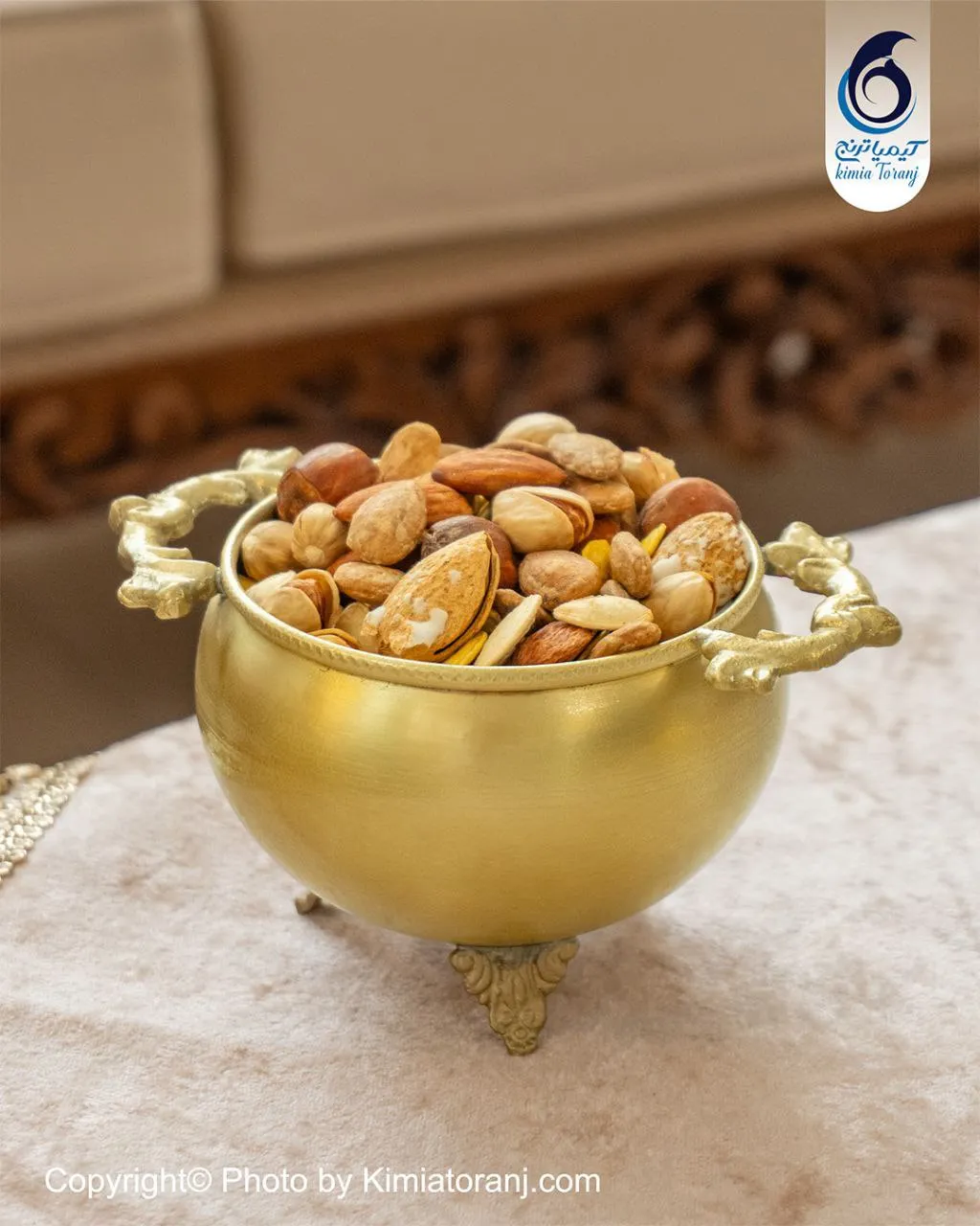 پسته خوری کوچک دسته دار برنجی ضخیم