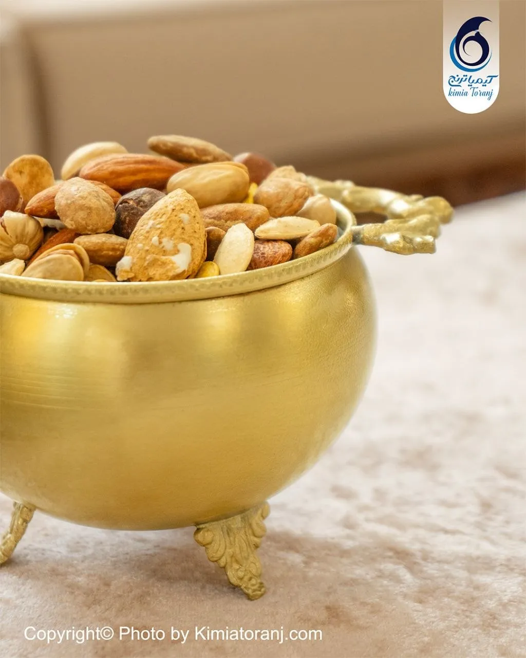 پسته خوری کوچک دسته دار برنجی ضخیم