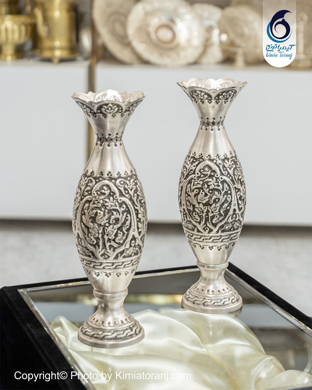 پک هدیه یادمان گلدان شبه نقره