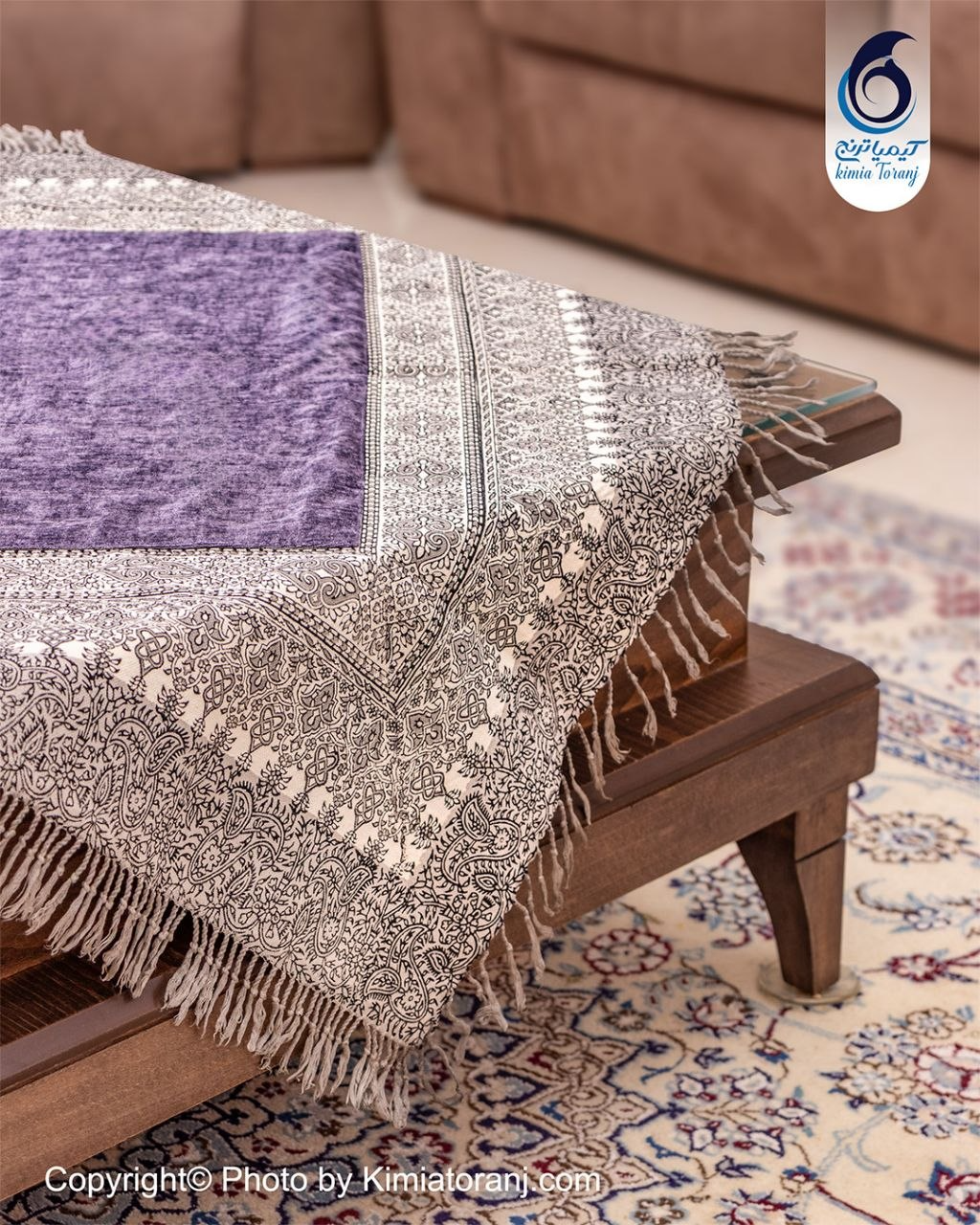 پارچه مخمل قلم کار یاسی  حاشیه سنتی
