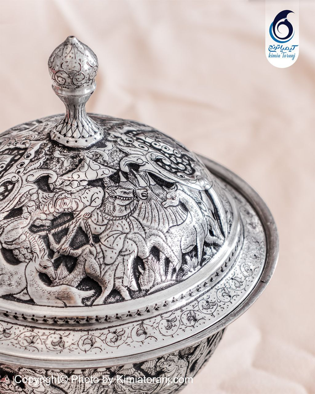 شکلاتخوری قلم زنی صورت