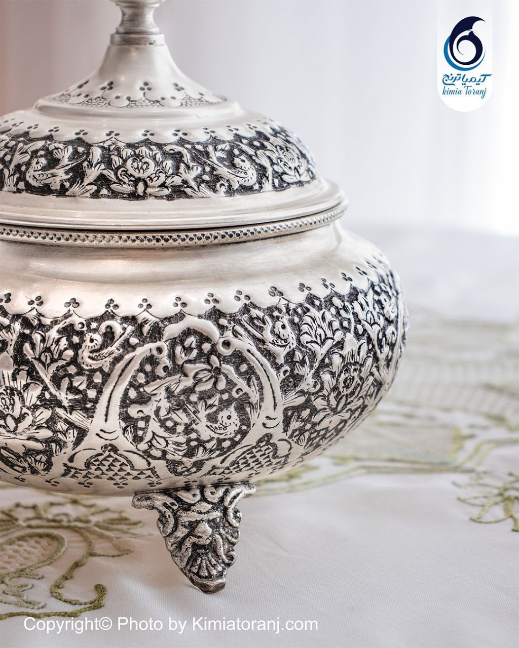 شکلات خوری عدسی شبه نقره سه پایه قلم گل و مرغ