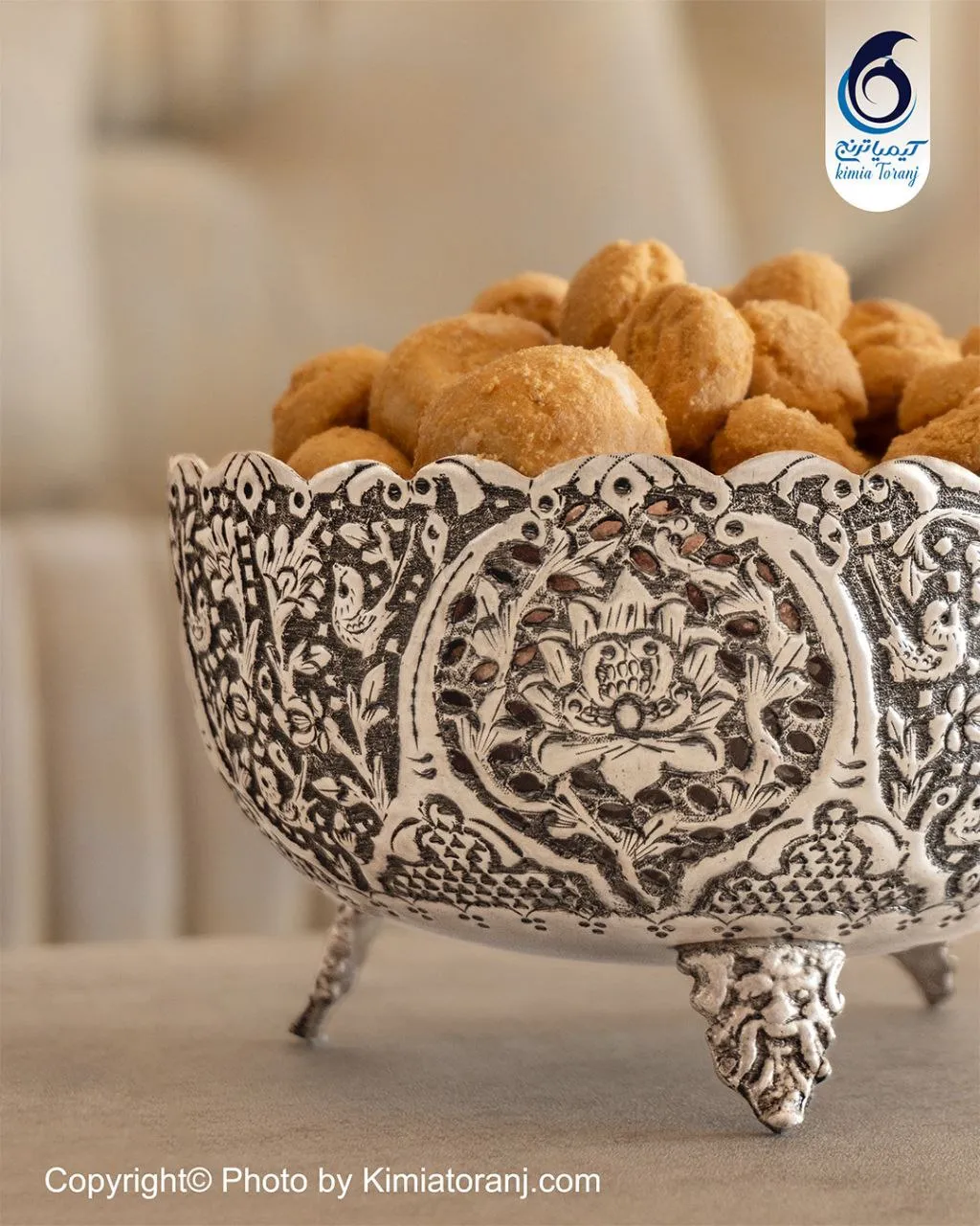 کاسه آجیل خوری کوچک شبه نقره قلم گل و مرغ