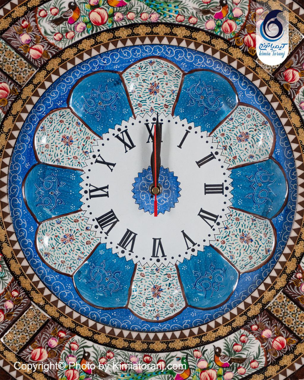 ساعت خاتم کاری و مینیاتور گرد با صفحه مینا