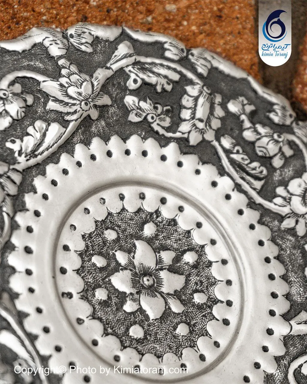 ست آجیل خوری شبه نقره سه پایه قلم گل برجسته